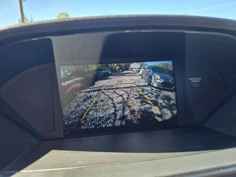 Used 2015 Honda Pilot LX image 14