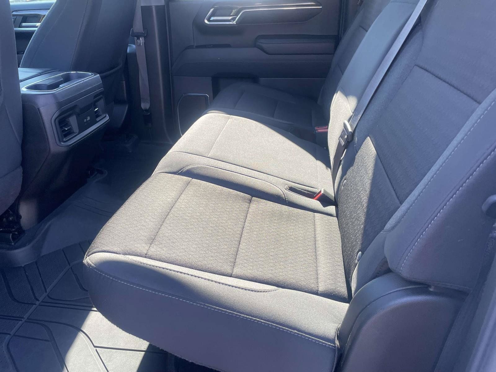 Used 2024 Chevrolet Silverado 1500 RST w/ Convenience Package II RWD image 10
