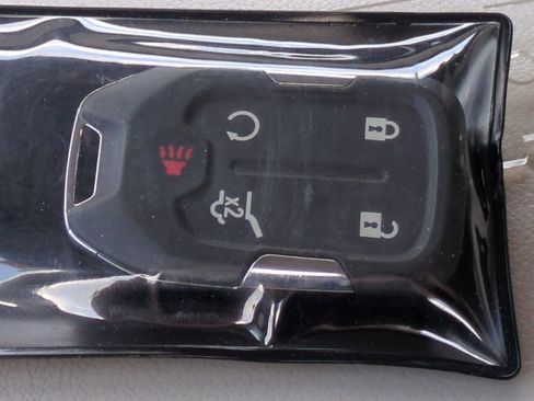 Used 2021 GMC Acadia Denali w/ Denali Technology Package image 35