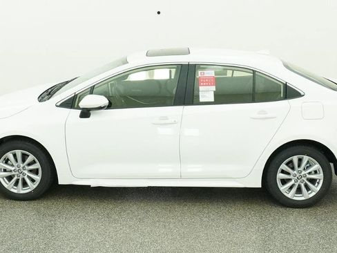 New 2026 Toyota Corolla XLE FWD image 5
