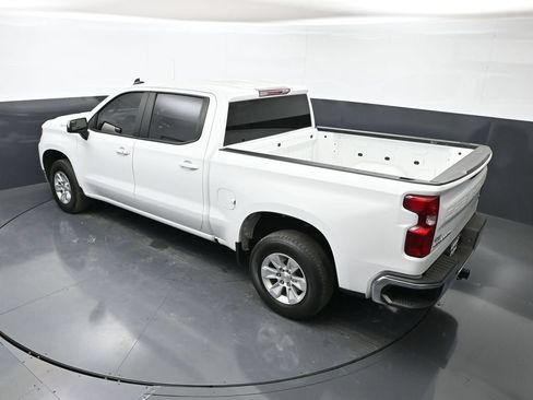Used 2025 Chevrolet Silverado 1500 LT RWD image 33