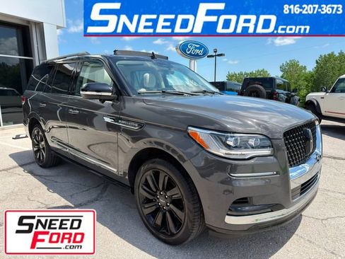 Used 2023 Lincoln Navigator Black Label AWD/4WD image 1