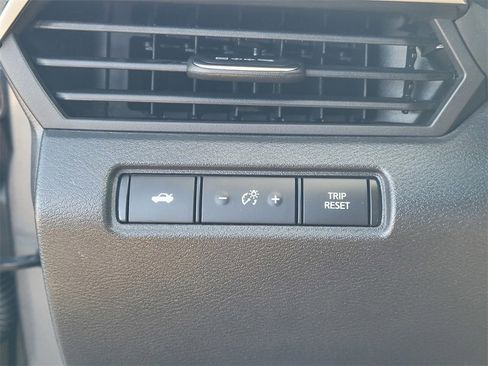 Used 2023 Nissan Altima 2.5 SR w/ SR Premium Package image 25