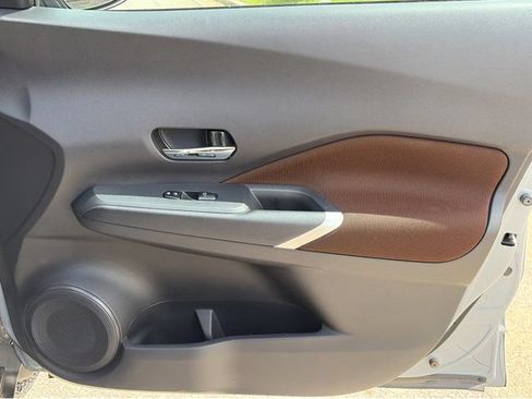 Certified 2024 Nissan Kicks SR FWD image 24
