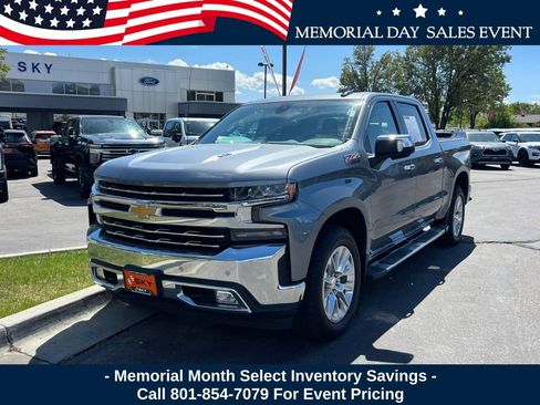 Used 2020 Chevrolet Silverado 1500 LTZ w/ LTZ Premium Package AWD/4WD image 2