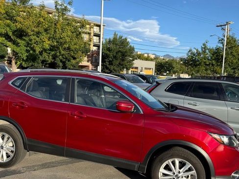Used 2019 Nissan Rogue Sport SV w/ All-Weather Package AWD/4WD image 2