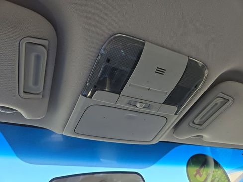 Used 2014 Subaru Legacy 2.5i Premium image 23