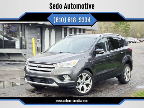 Used 2019 Ford Escape Titanium AWD/4WD image 1