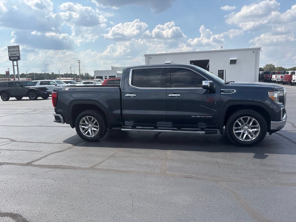 Used 2022 GMC Sierra 1500 SLT w/ SLT Premium Plus Package AWD/4WD image 12