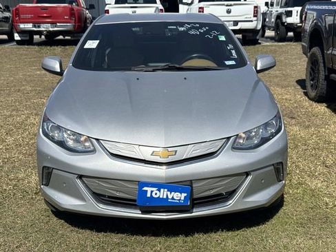 Used 2017 Chevrolet Volt Premier w/ Driver Confidence II Package image 2