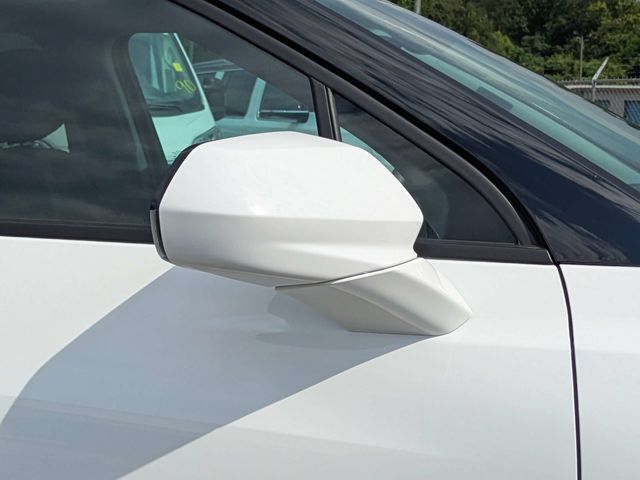 Used 2024 Chevrolet Blazer LT w/ Convenience Package FWD image 11