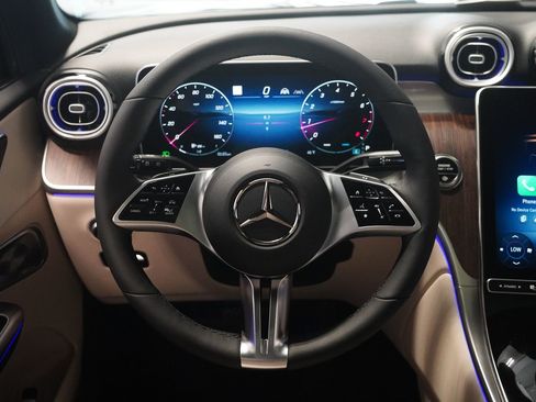 New 2026 Mercedes-Benz GLC 300 4MATIC image 18