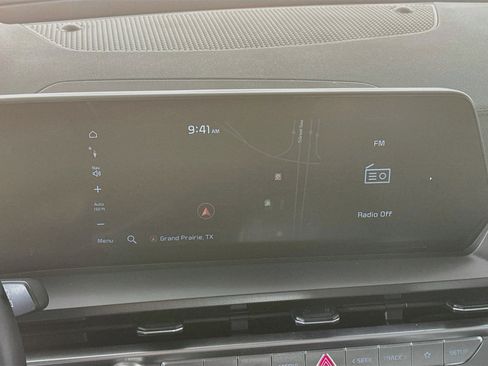 Used 2024 Kia Telluride S FWD image 22