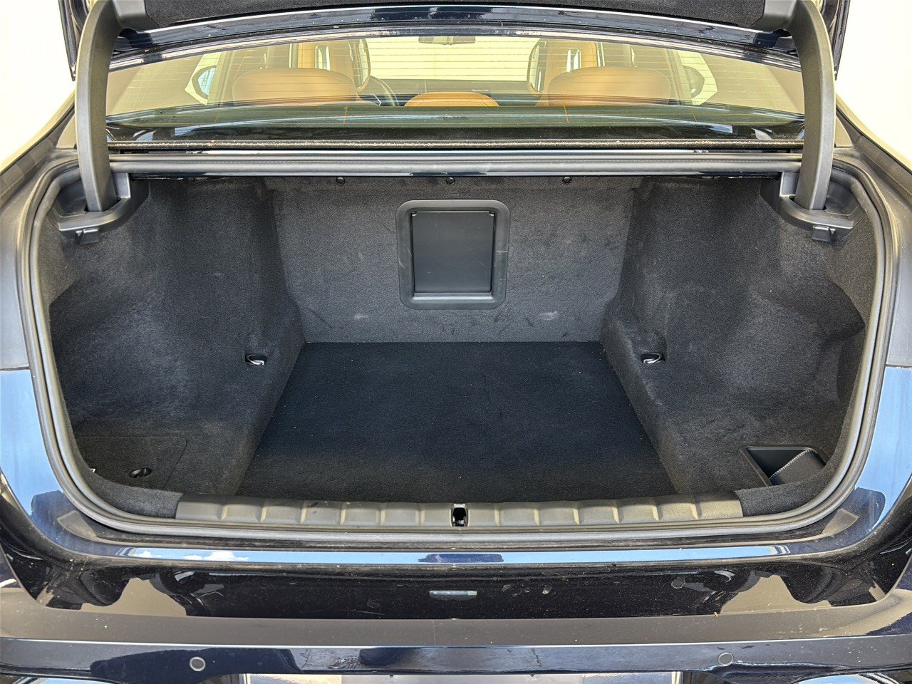 Used 2026 BMW 740i RWD image 28