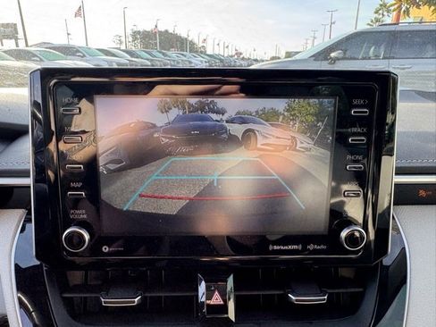 Used 2020 Toyota Corolla XSE image 21