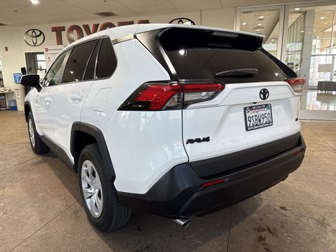 Used 2025 Toyota RAV4 LE FWD image 8