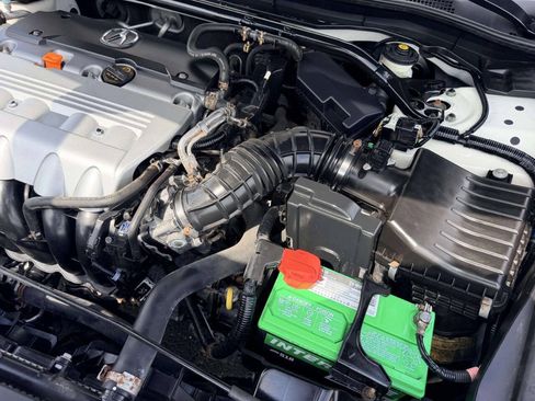 Used 2011 Acura TSX Sedan FWD image 11