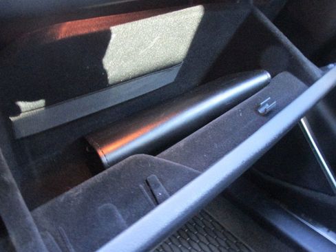 Used 2021 Jaguar F-PACE S image 75