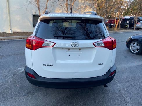 Used 2013 Toyota RAV4 XLE image 4