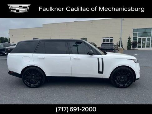 Used 2025 Land Rover Range Rover Long Wheelbase SE AWD/4WD image 4