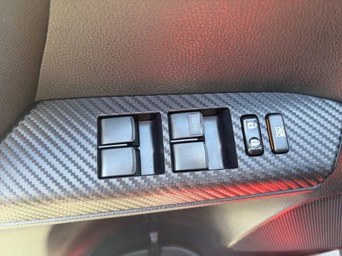 Used 2014 Toyota RAV4 XLE AWD/4WD image 14