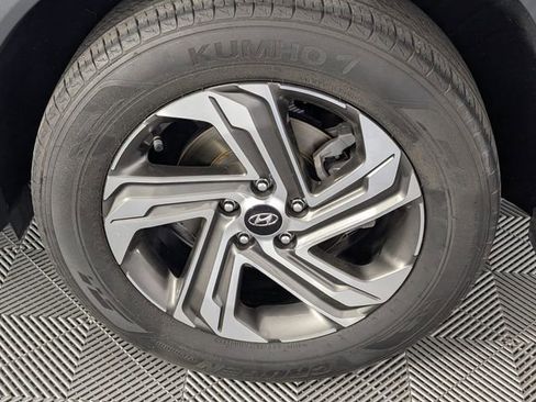 Used 2022 Hyundai Santa Fe SEL w/ Convenience Package FWD image 8