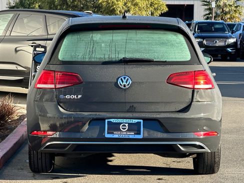 Used 2019 Volkswagen e-Golf SE w/ Driver Assistance Package image 7