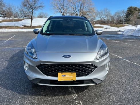 Used 2022 Ford Escape SEL image 3