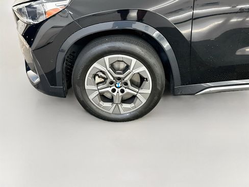Used 2025 BMW X1 xDrive28i AWD/4WD image 11