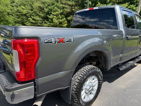 Used 2019 Ford F250 XLT w/ XLT Value Package AWD/4WD image 17