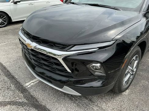Used 2025 Chevrolet Blazer LT FWD image 15