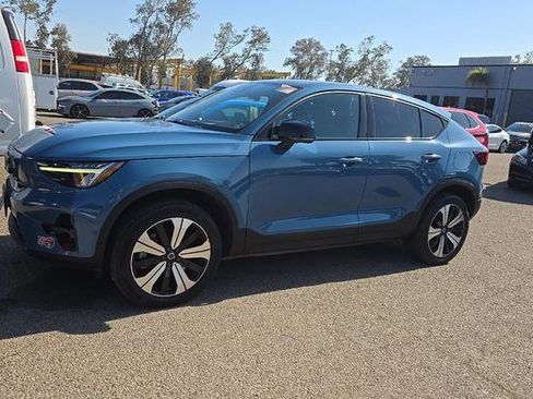 Used 2023 Volvo C40 P8 Recharge Plus w/ Protection Package Premier AWD/4WD image 2