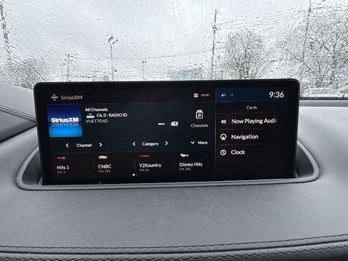 Used 2023 Acura MDX SH-AWD w/ Advance Package image 18