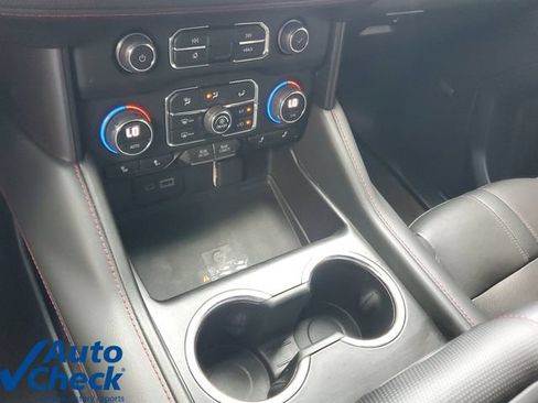 Used 2022 Chevrolet Tahoe RST w/ Luxury Package AWD/4WD image 27