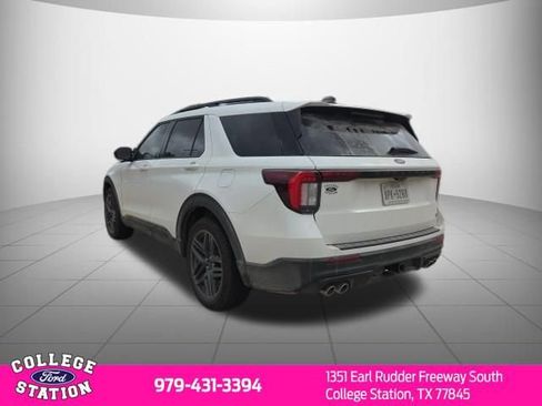 Used 2026 Ford Explorer ST AWD/4WD image 3