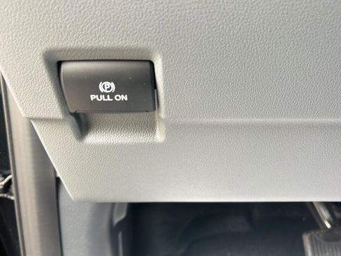 Used 2024 Ford F250 XL w/ XL Off-Road Package image 13