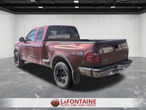 Used 2003 Ford F150 XLT image 3