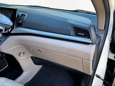 Used 2019 Honda Odyssey EX-L image 19
