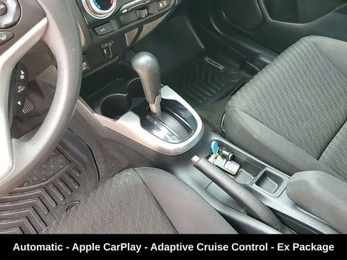 Used 2018 Honda Fit EX image 20