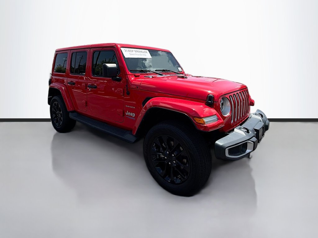 Used 2021 Jeep Wrangler Unlimited Sahara w/ Cold Weather Group AWD/4WD image 3
