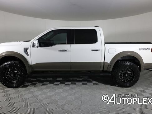 Used 2025 Ford F150 King Ranch w/ FX4 Off-Road Package AWD/4WD image 9