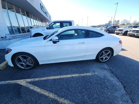 Used 2018 Mercedes-Benz C 300 C 300 image 4