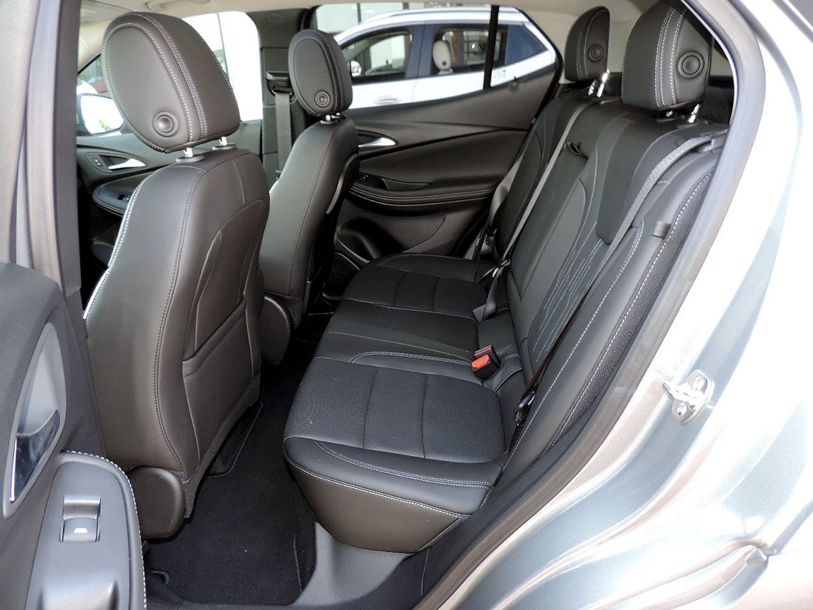 Used 2026 Buick Encore GX Avenir FWD image 19