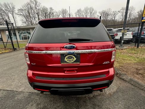 Used 2014 Ford Explorer XLT w/ Equipment Group 202A image 6