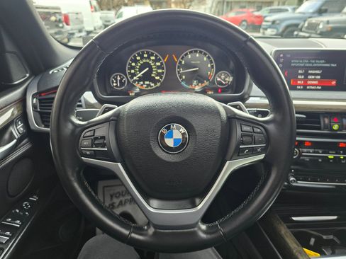 Used 2018 BMW X5 xDrive35i w/ M Sport Package image 7