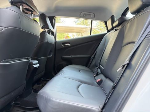 Used 2021 Toyota Prius Prime Limited FWD image 21