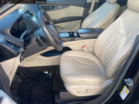 Used 2016 Lincoln MKX Reserve AWD/4WD image 25