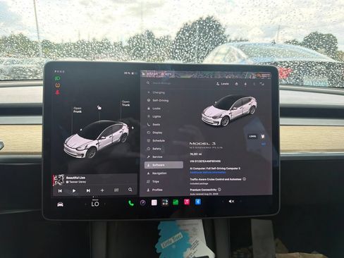 Used 2021 Tesla Model 3 Standard Range Plus RWD image 6