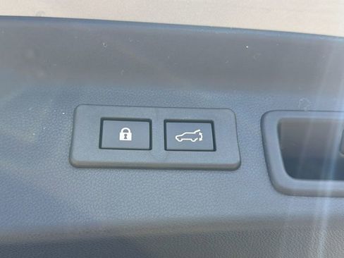 New 2026 Subaru Forester Touring AWD/4WD image 11