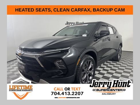 Used 2024 Chevrolet Blazer LT FWD image 1